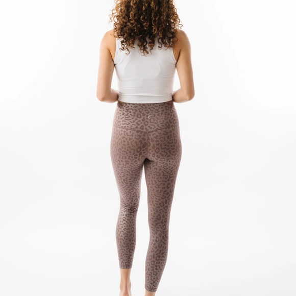 Zyia Lilac Leopard Supreme Leggings - Picture 5 of 6